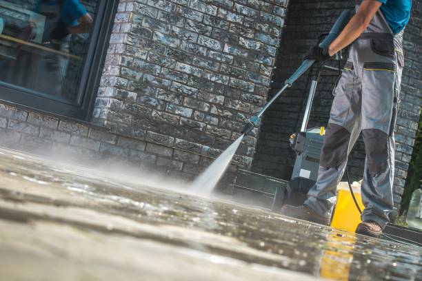 Best Restaurant Pressure Washing  in Dowagiac, MI